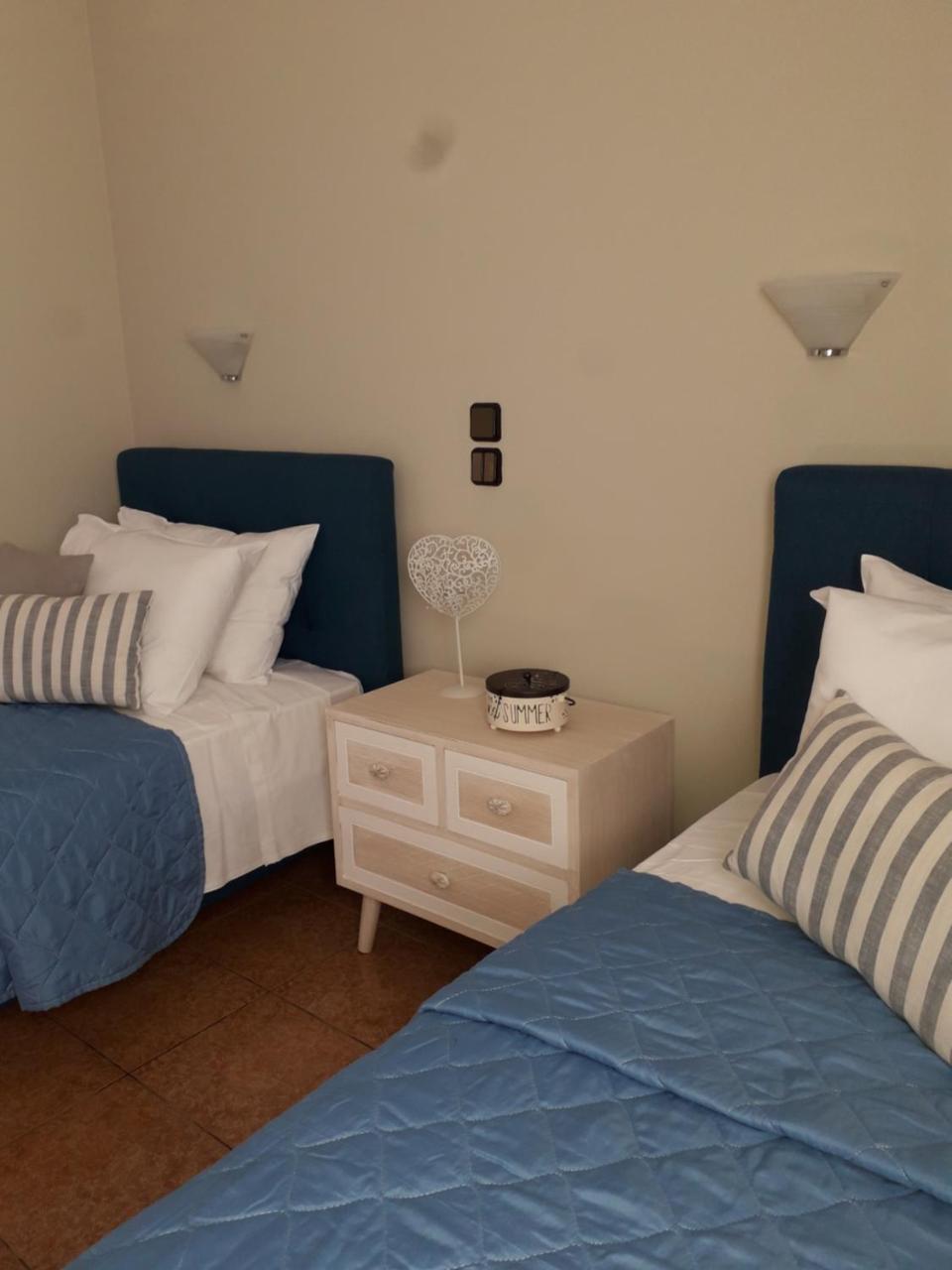 Minies Beach Villas Minia Exterior photo